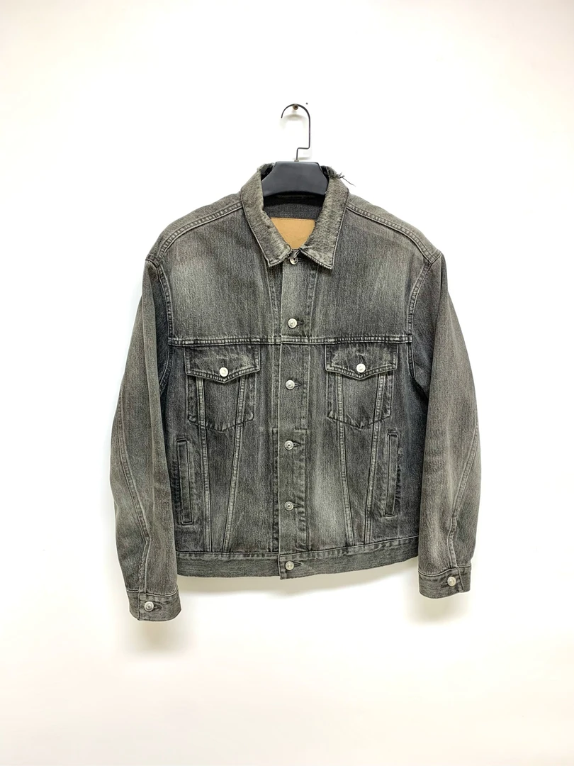 99新  【Balenciaga】巴黎世家背后logo牛仔外套/36码