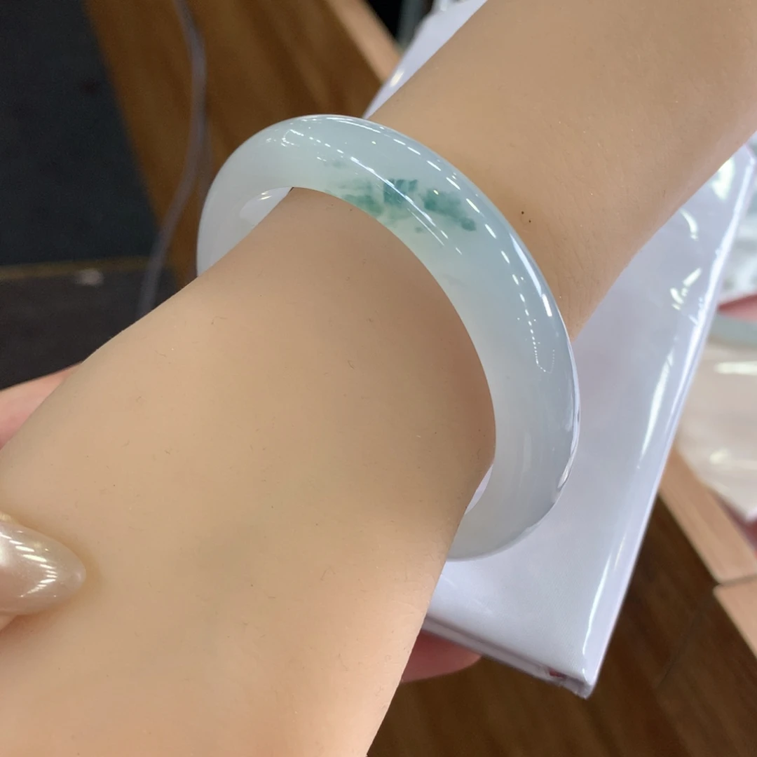 翡翠未镶嵌手镯天然Ａ货翡翠52/53