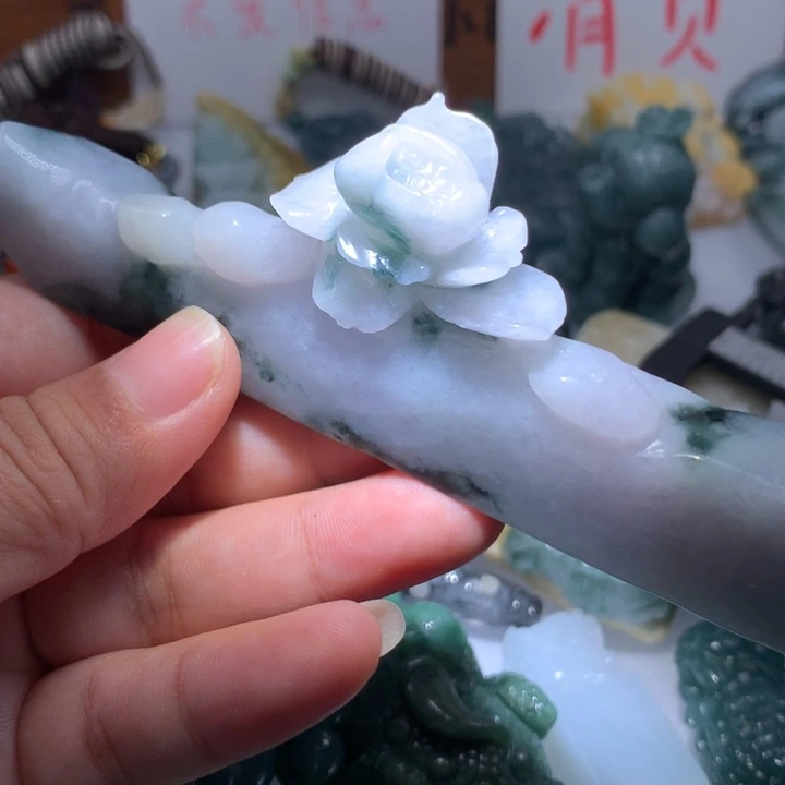 翡翠颈饰未镶嵌保真天然A货翡翠