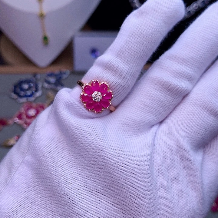 银S925镶嵌戒指红宝石