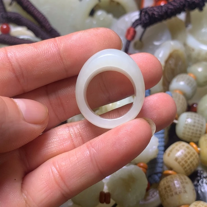 未镶嵌和田玉挂件笑*