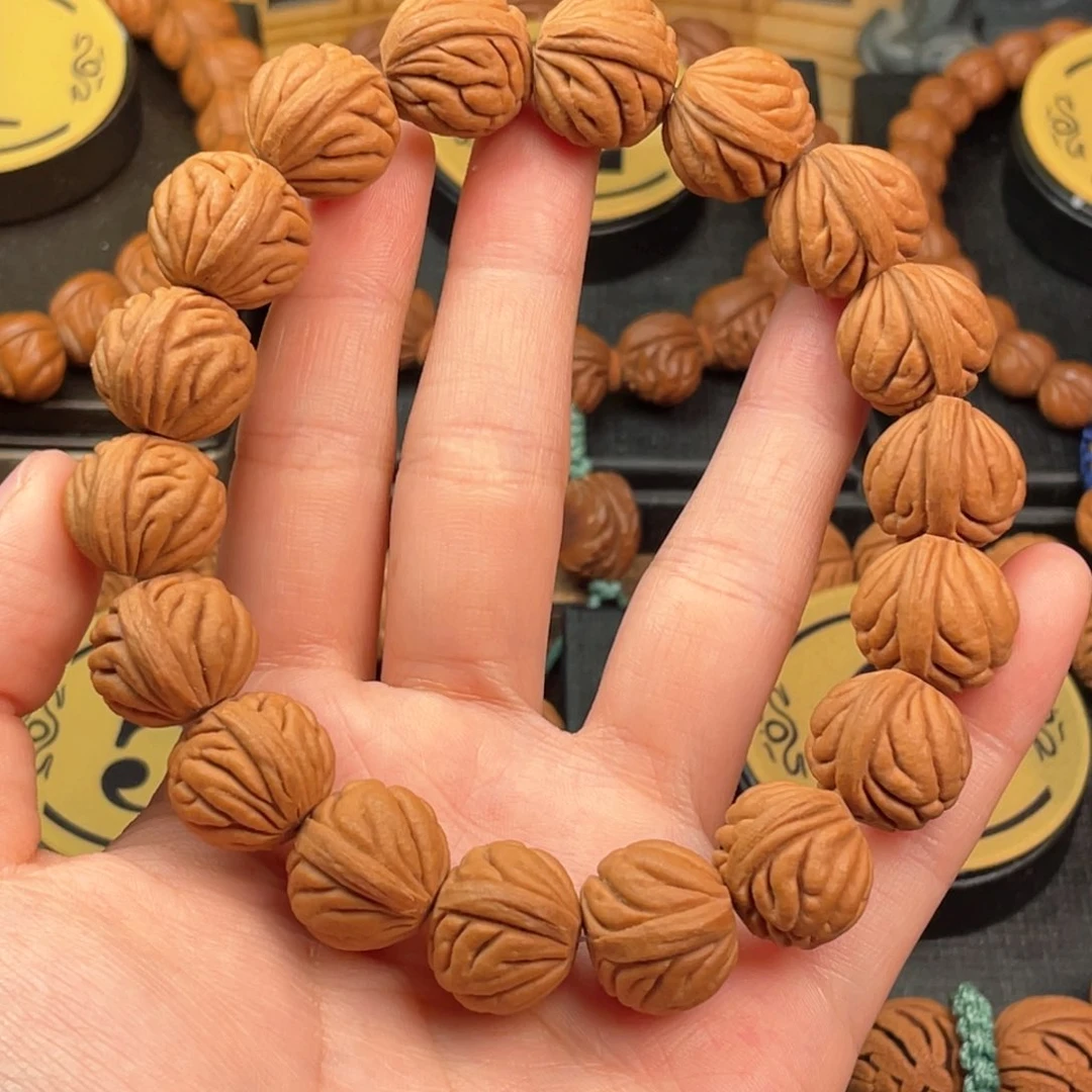 吊坠桃核祥云纹16