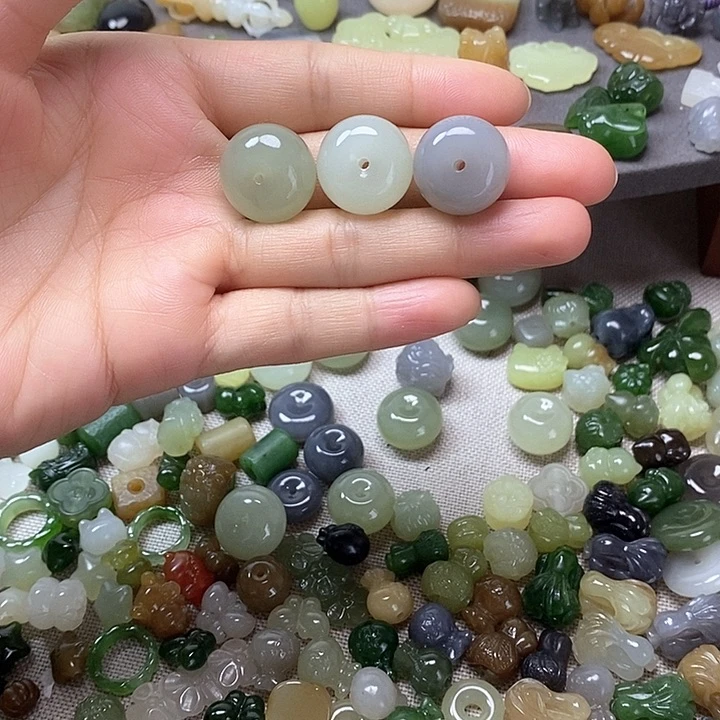 未镶嵌和田玉挂件平安扣180一个多样性发其一