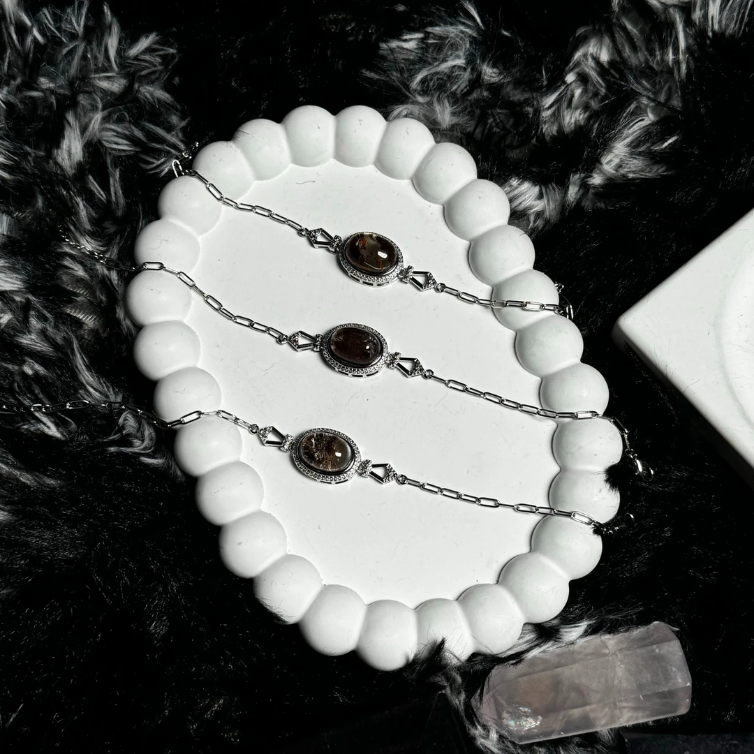 月初原创饰品 Q421-H4-6 四季幽灵手链 多样性发货