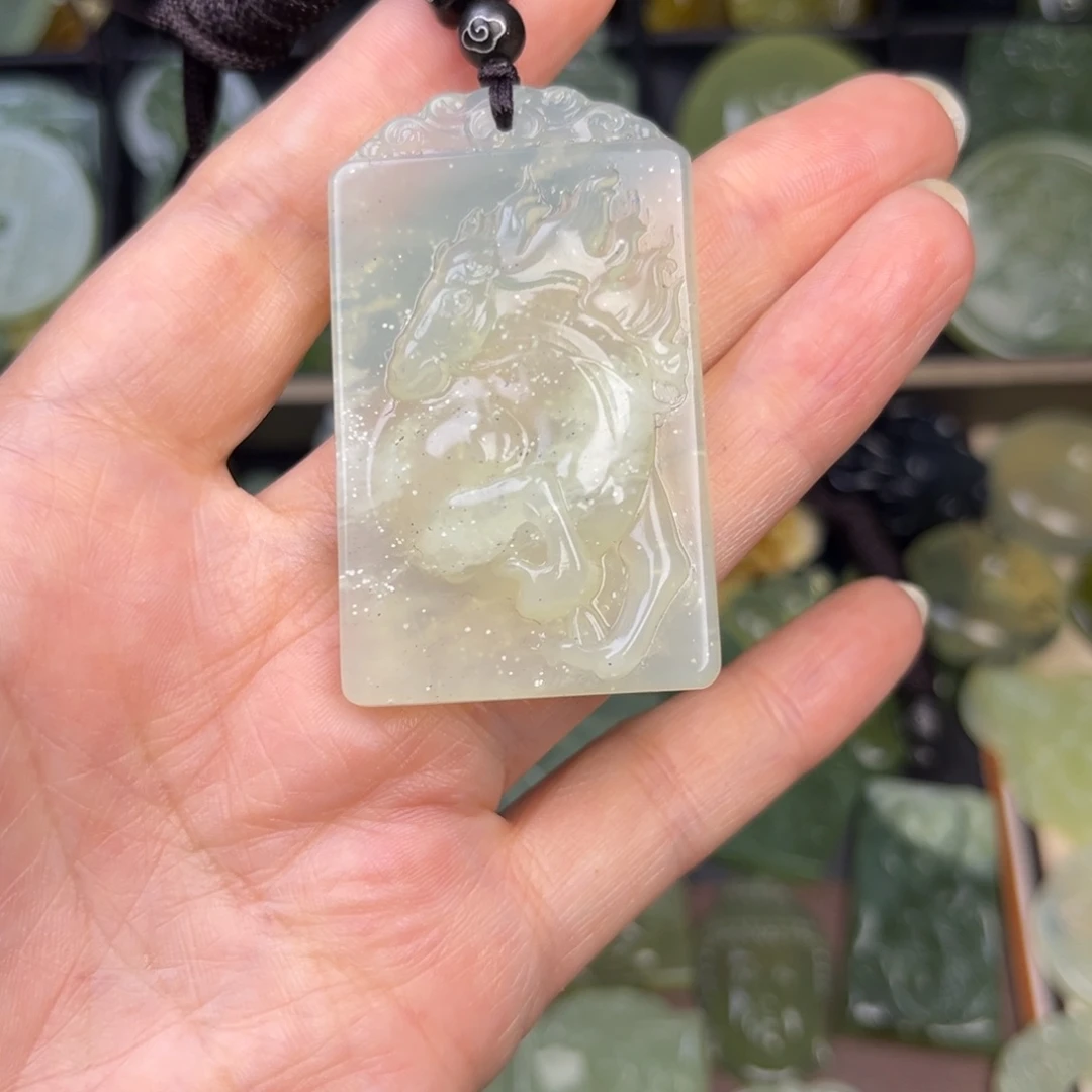 蛇纹石玉未镶嵌吊坠(赠链)