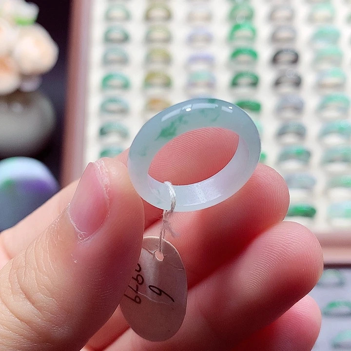 翡翠未镶嵌戒指17号