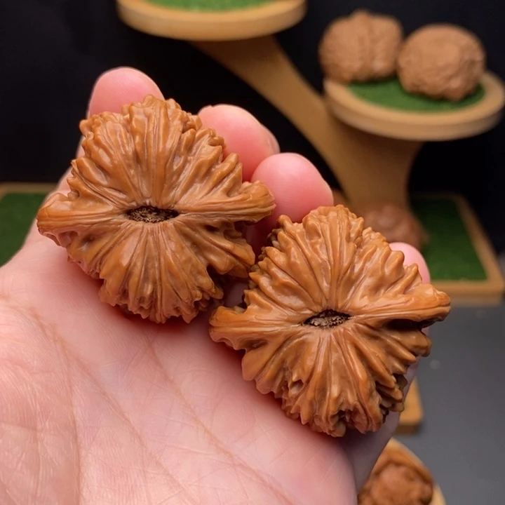 文玩核桃把件四座楼42