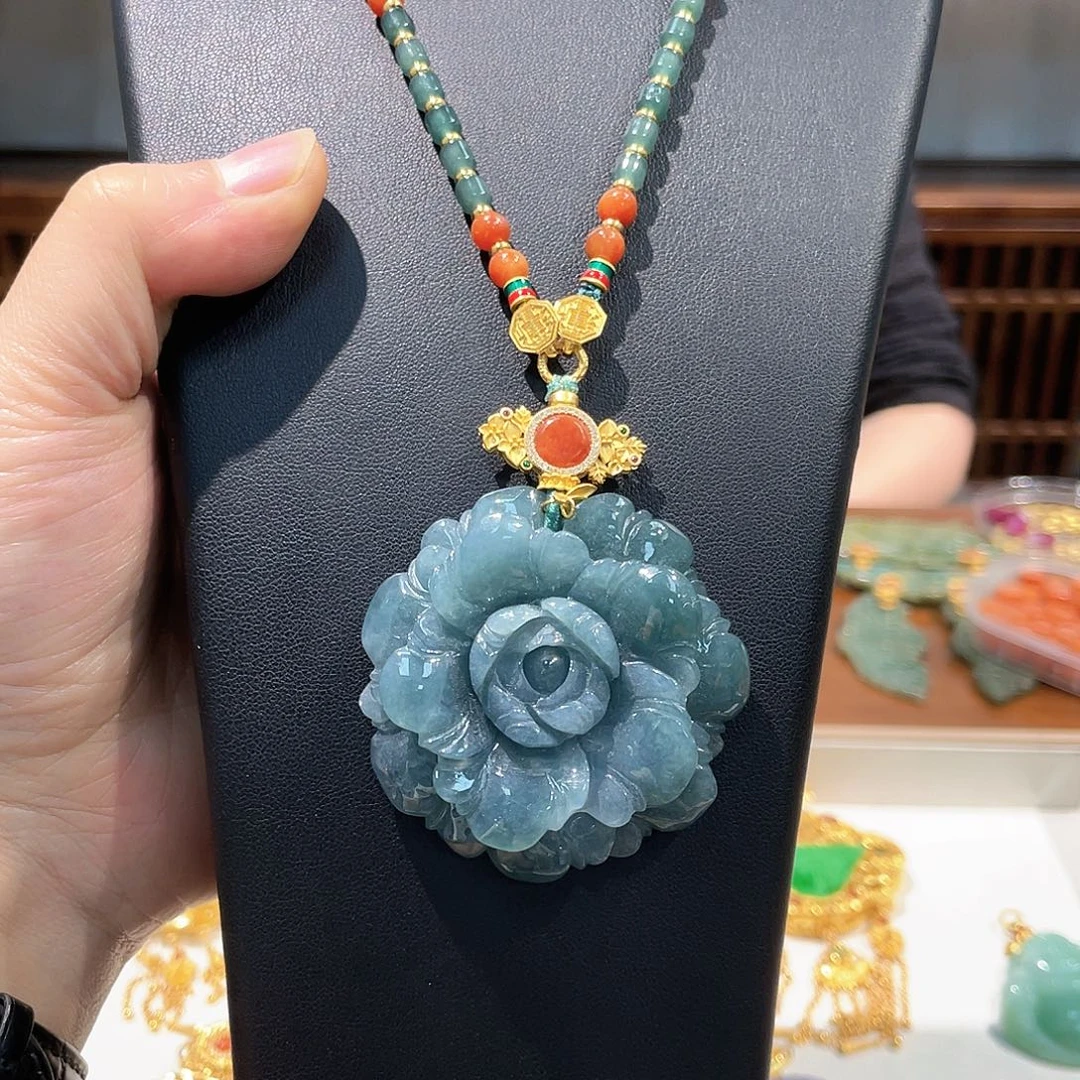 锦纶铁合金吊坠吊坠