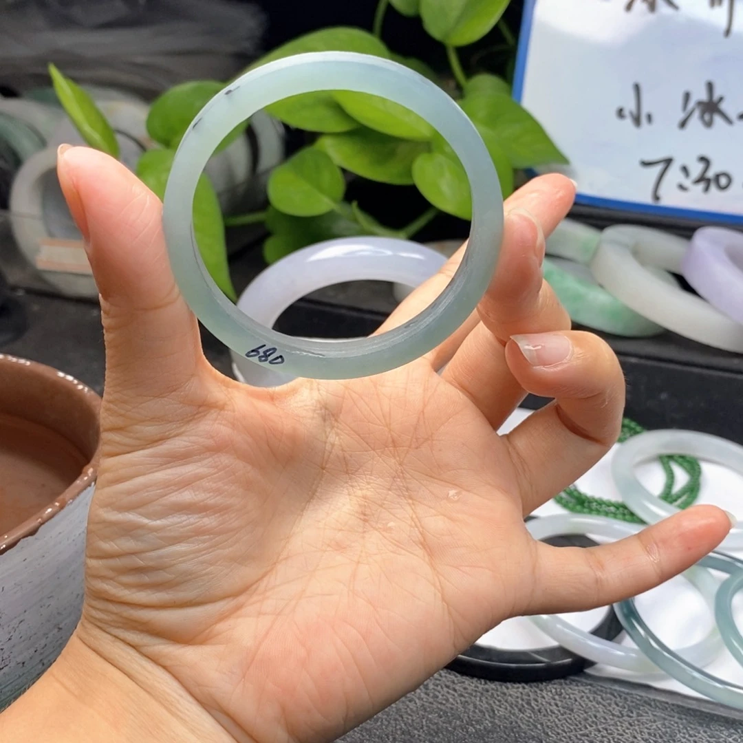 定制翡翠57未镶嵌幸*草