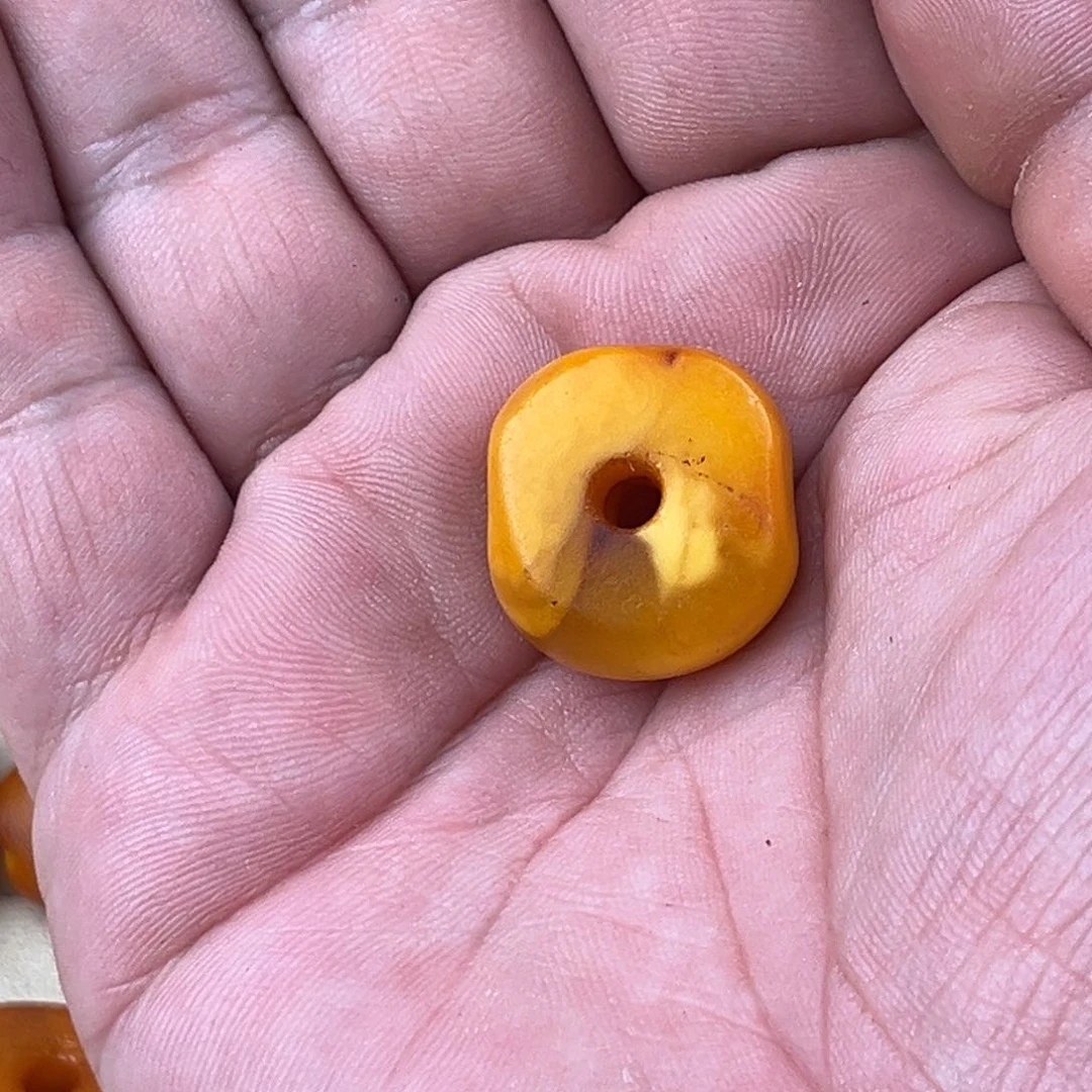 未镶嵌颈饰蜜蜡果*老蜜蜡