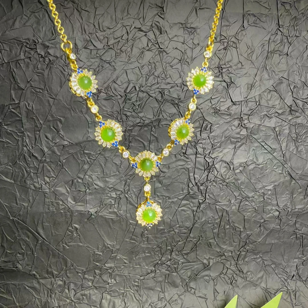 高定珠宝和田玉碧玉花花项链-y2192合金