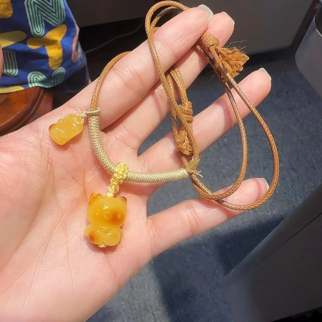 琥珀未镶嵌珠宝奇石