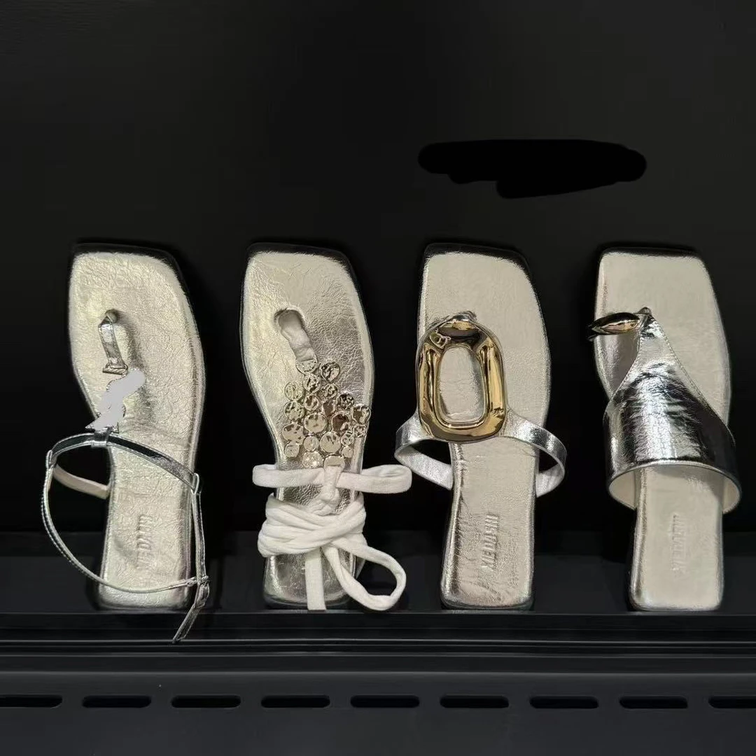 0-11广州十三行爆款夏季银色凉鞋半拖鞋