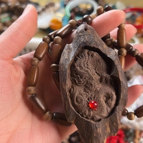 滴血莲花菩提吊坠