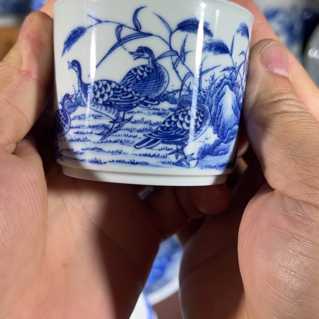 杯子手工手绘的陶瓷