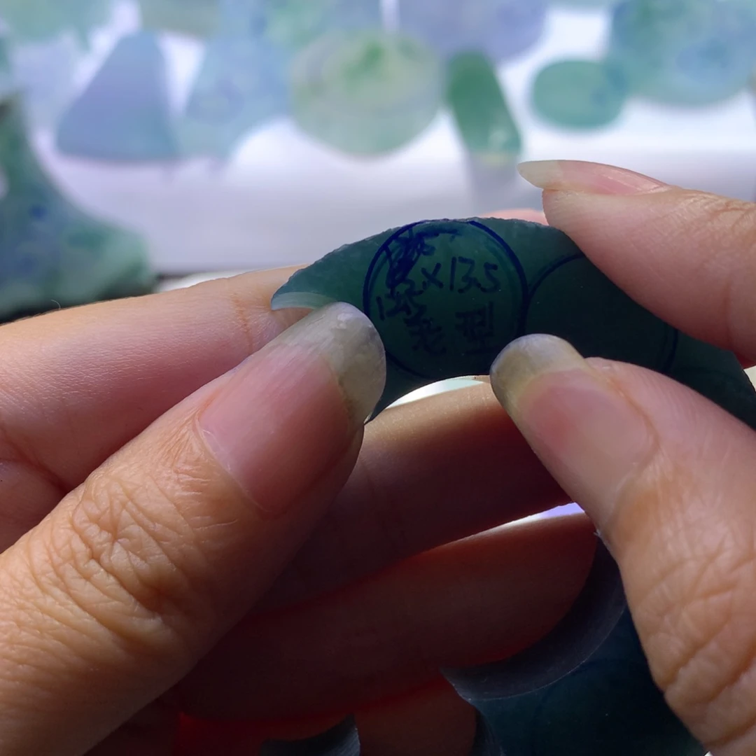 博***哥定制翡翠未镶嵌福利卡12.5/13.5老型珠