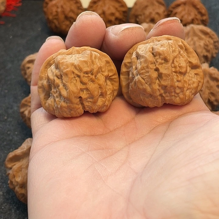 文玩核桃把件蛤蟆