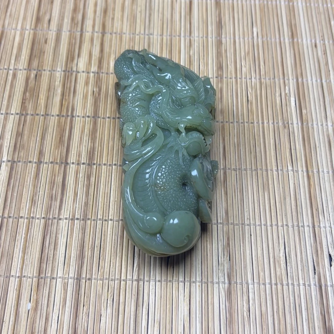 和田玉未镶嵌摆件