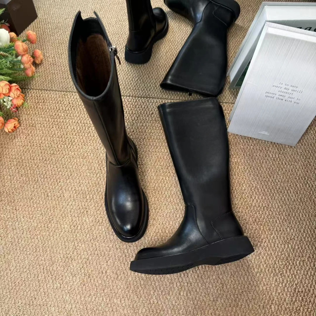 欧洲站胎牛皮长靴女高筒靴2025轻底马丁靴欧货骑士靴真皮女靴1072