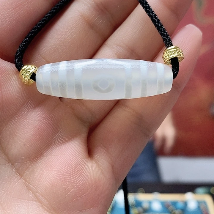 玛瑙/玉髓颈饰合金