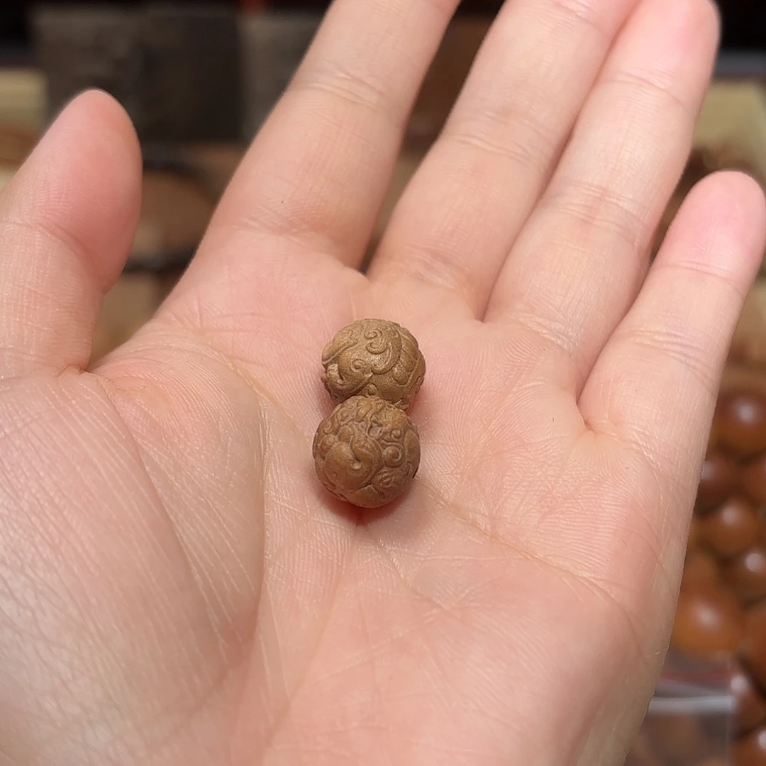 檀香木手串/手链收****后老山貔貅