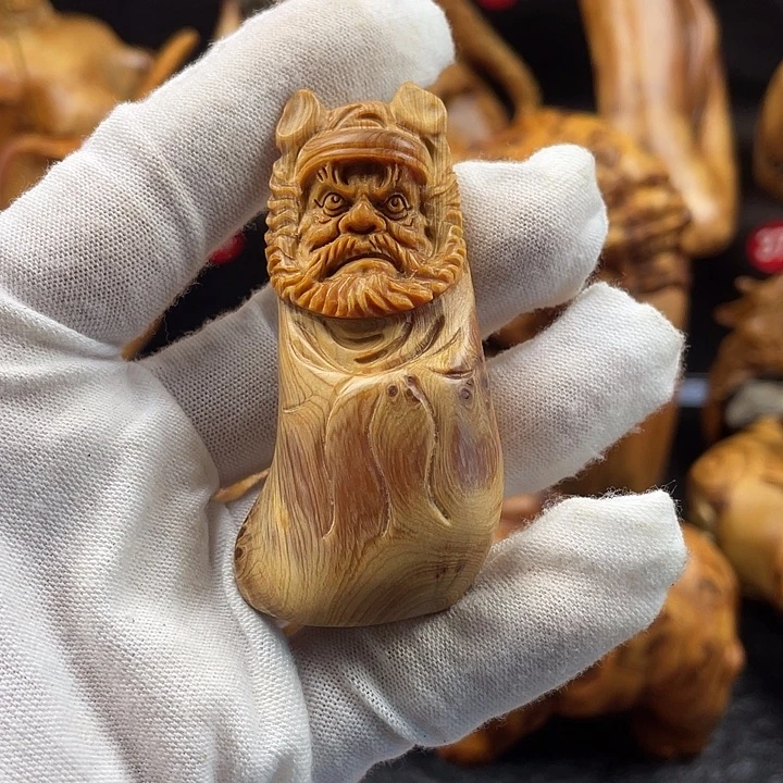 柏木（崖柏）钟馗手把件