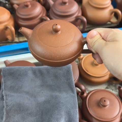 茶壶紫砂金降坡泥180cc