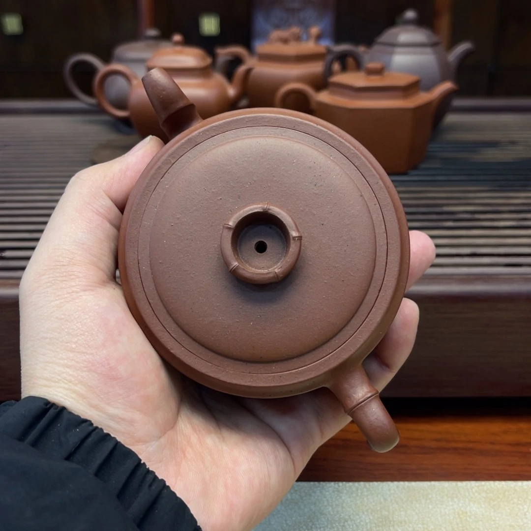 紫砂茶壶除夕快乐