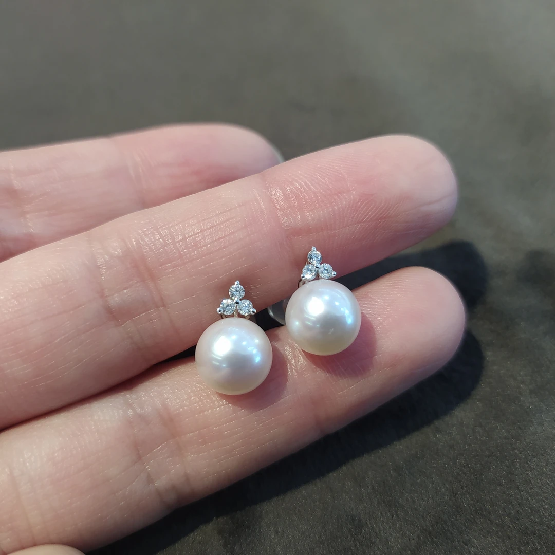 18K金海水珍珠耳钉