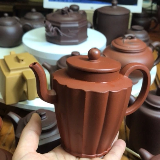 清***江茶壶紫砂朱泥宫灯壶
