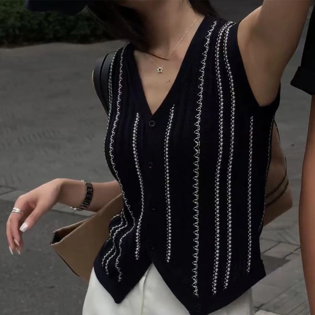 老钱风V领无袖背心马甲女款2025夏季新款洋气修身显瘦超好看上衣