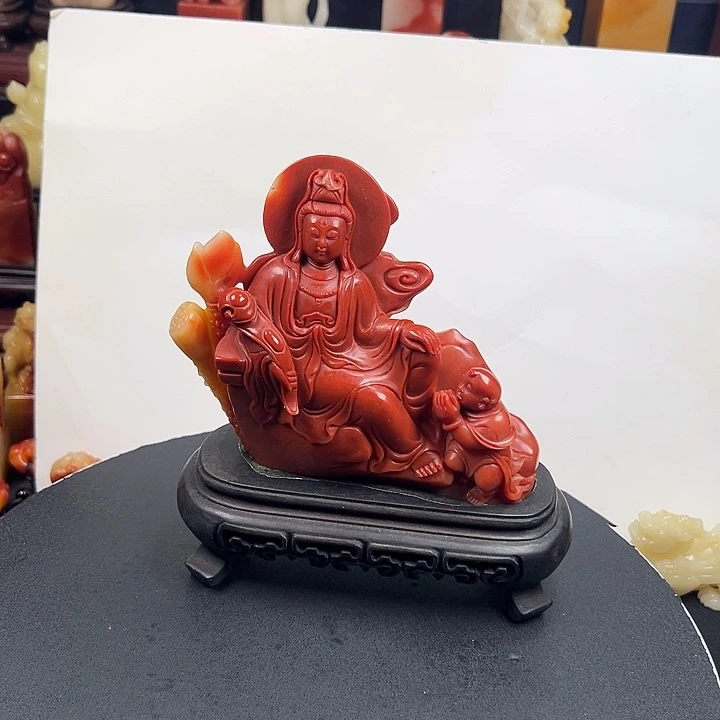 寿山石三彩老性芙蓉石
