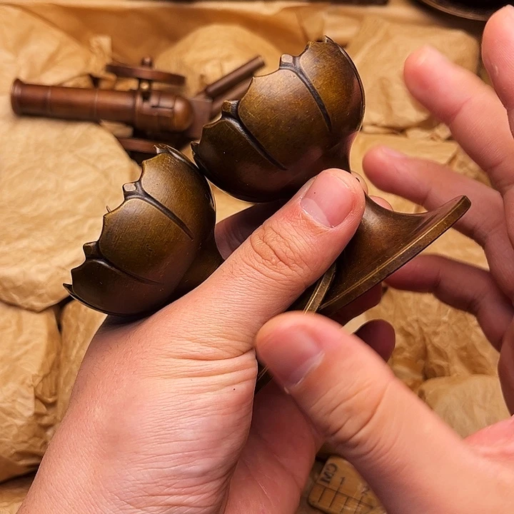 精美铜器做工精湛