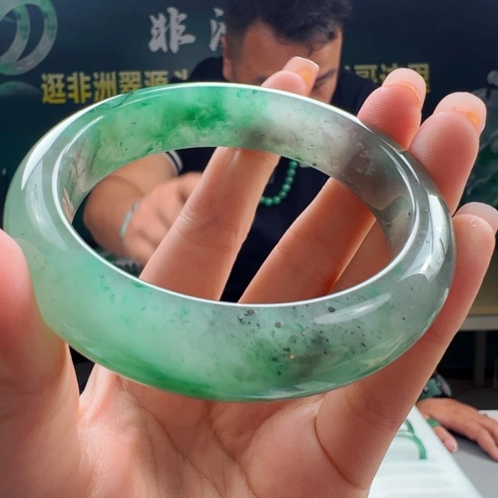 石英质玉手镯合金