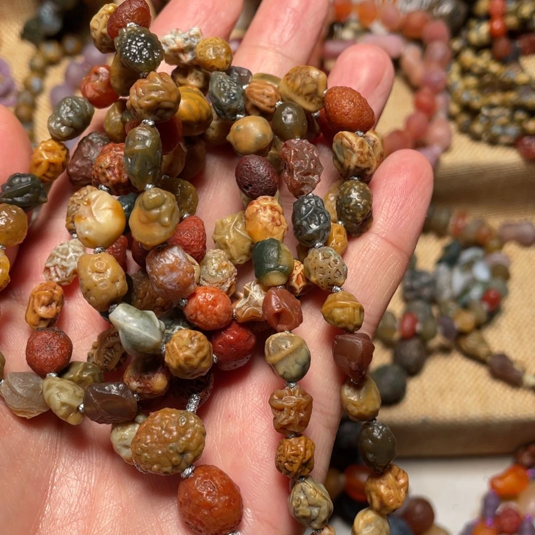 悟***)玛瑙/玉髓手链合金