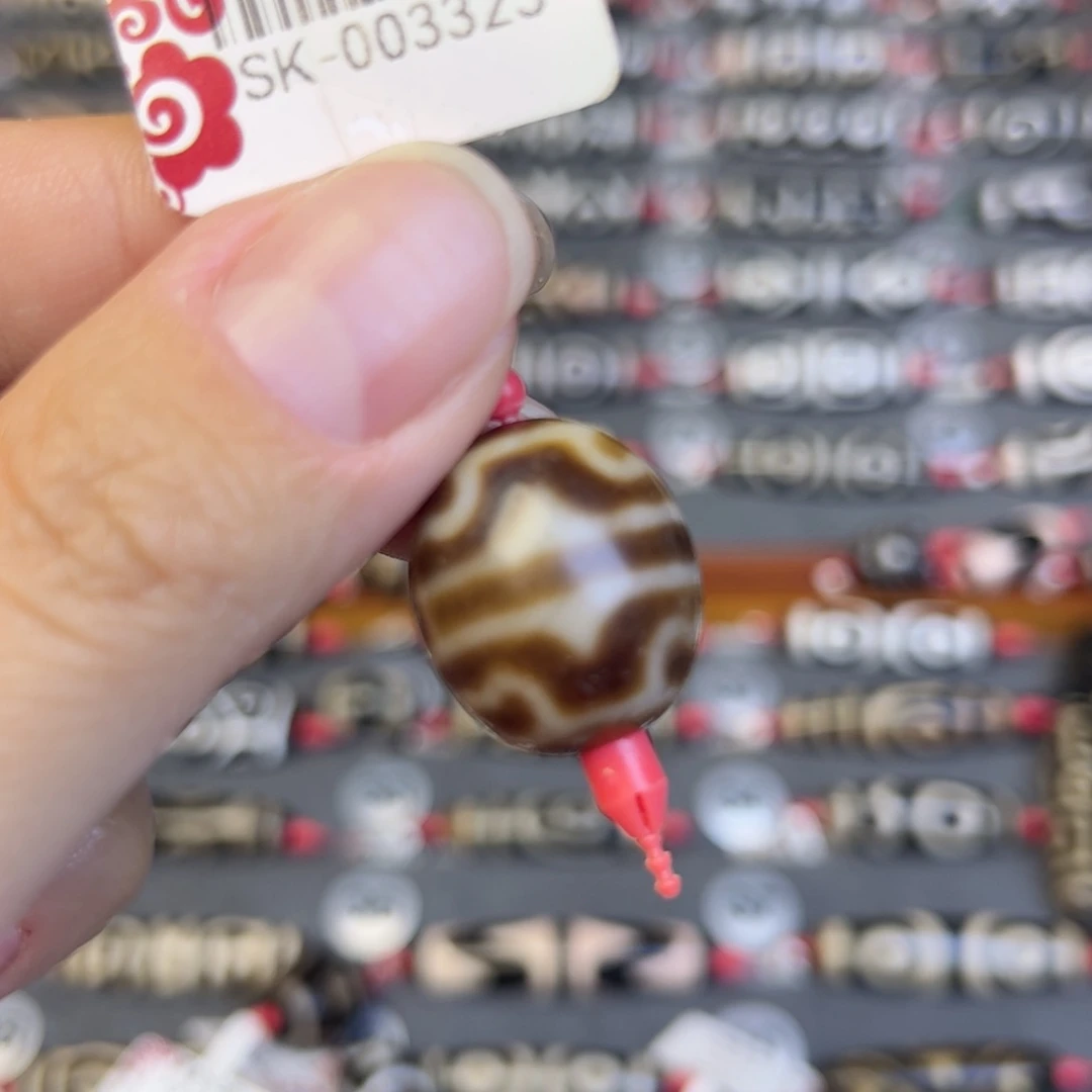 玛瑙/玉髓颈饰未镶嵌瞳*兴