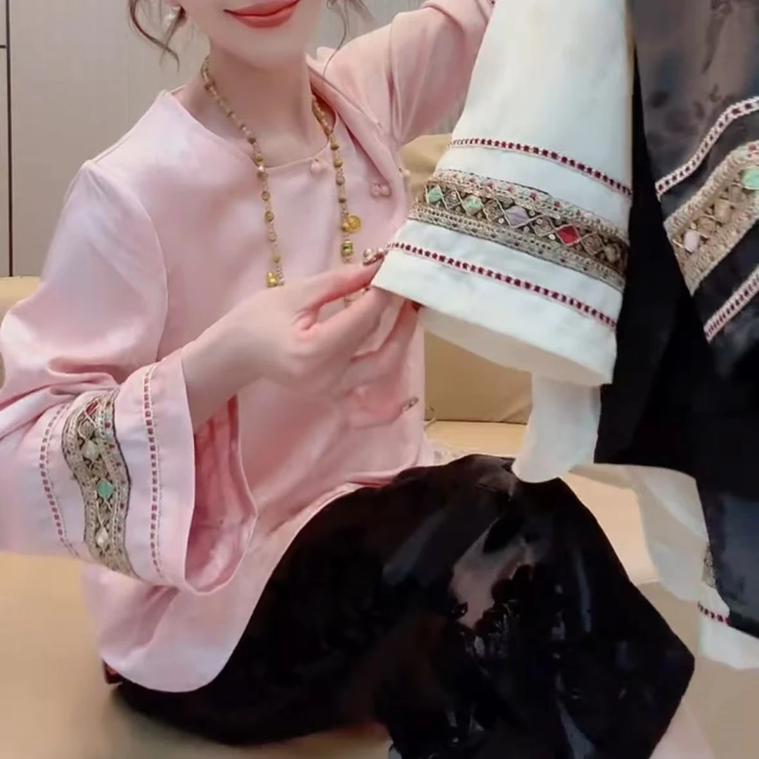 2025春季新款时尚显瘦气质女士网红洋气国风上衣百搭款D7597