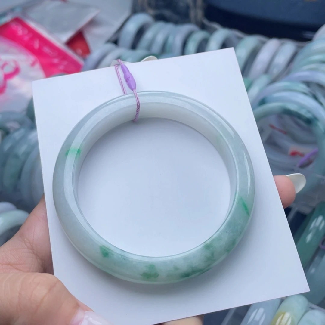 翡翠未镶嵌手镯59圈