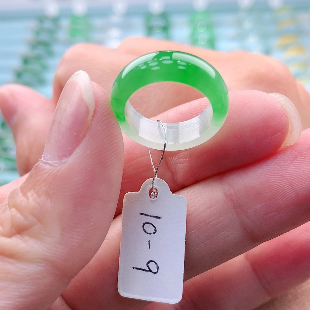 翡翠戒指未镶嵌A货缅甸翡翠