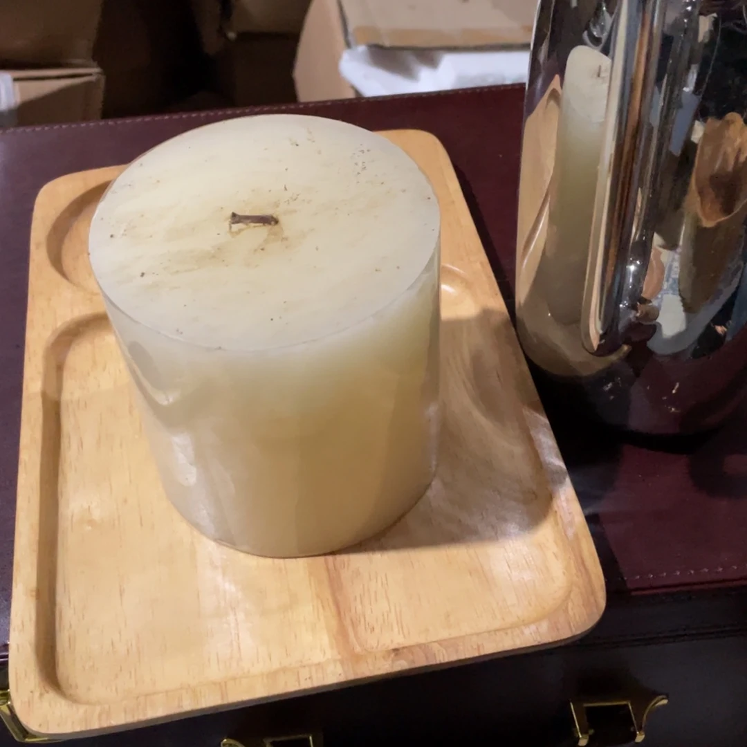 陶瓷花瓶，家具摆件。