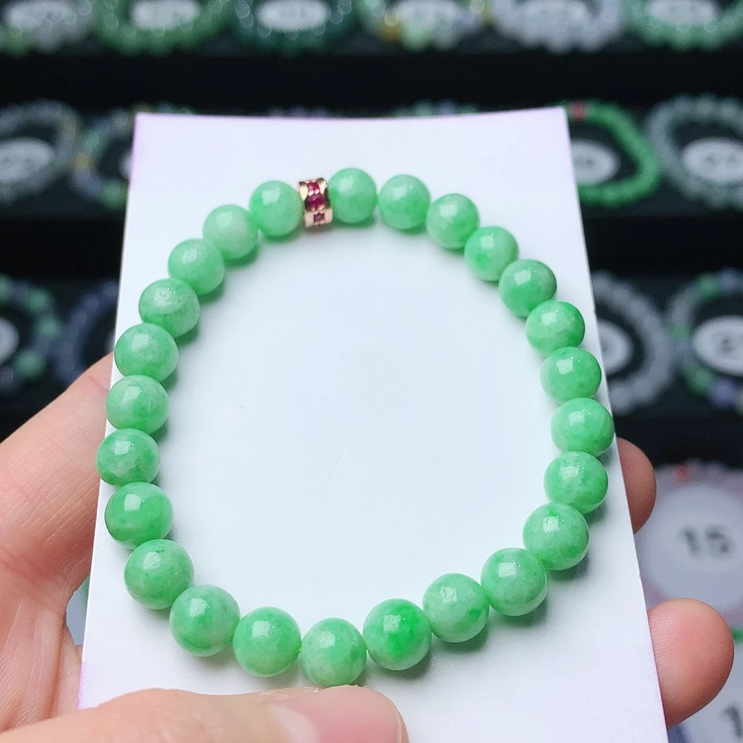 翡翠手链未镶嵌翡翠