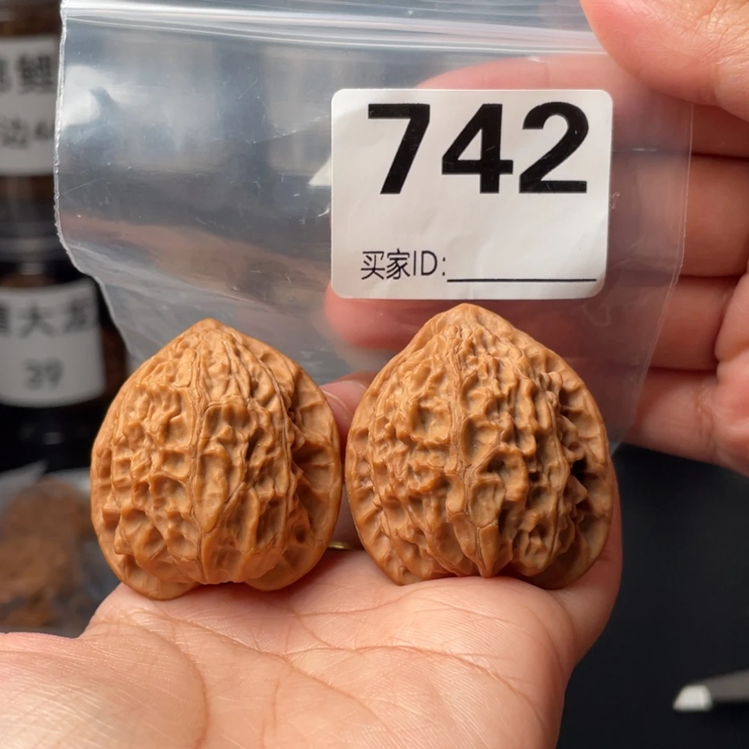 把件文玩核桃38金牛