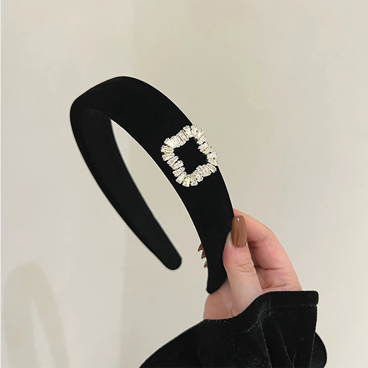 【千寻好物】2025秋冬黑色百搭发箍