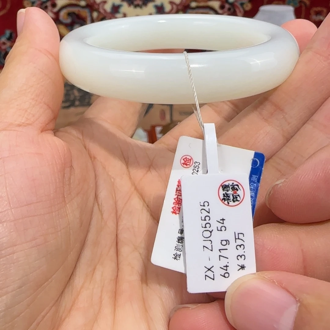 和田玉未镶嵌手镯 天然和田玉手镯