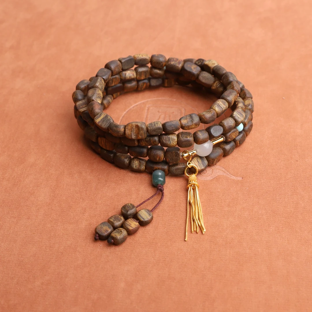 沉香【苍山月】沉香瘤疤随型翡翠和田玉绿松石多圈手串