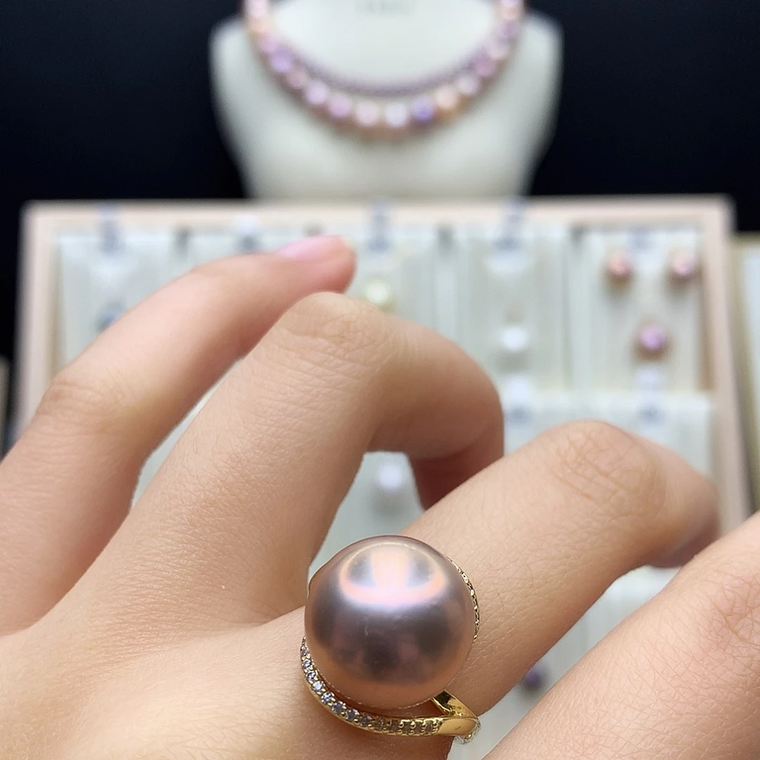 淡水珍珠颈饰合金