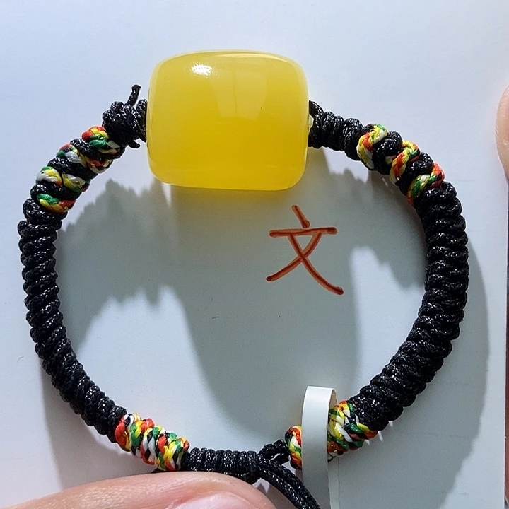 琥珀未镶嵌珠宝奇石38
