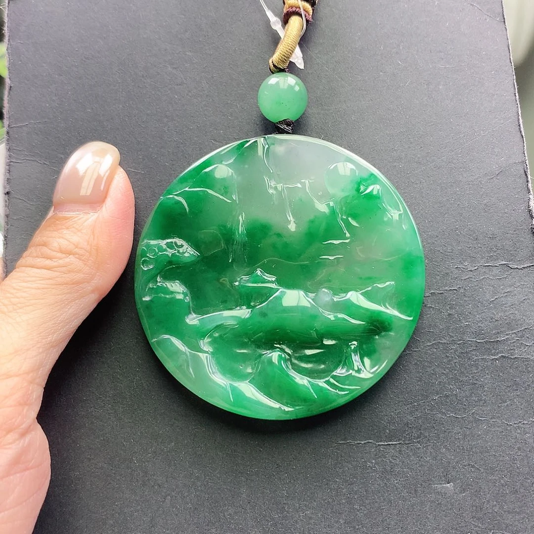 石英质玉未镶嵌山水牌