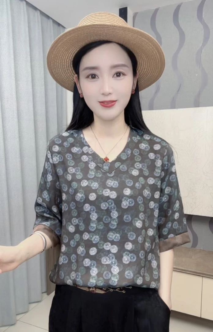 【小皱菊V领】2025新款V领显瘦百搭减龄时尚中袖上衣休闲小衫女装