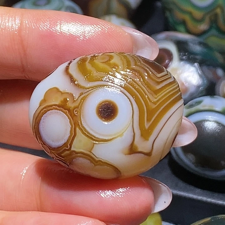 玛瑙/玉髓未镶嵌珠宝奇石5